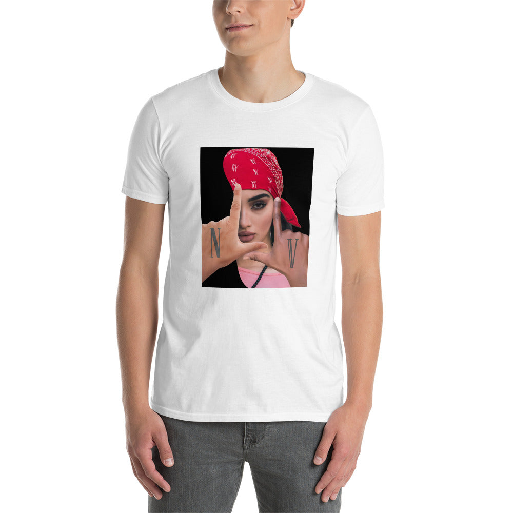 Finger Frame Short Sleeve T-Shirt